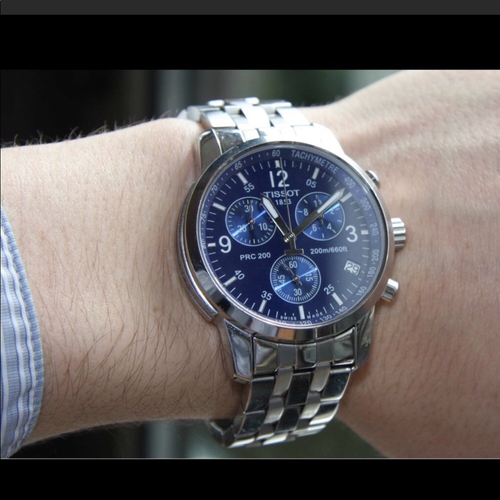 blue face tissot watch - Picture 2 of 5